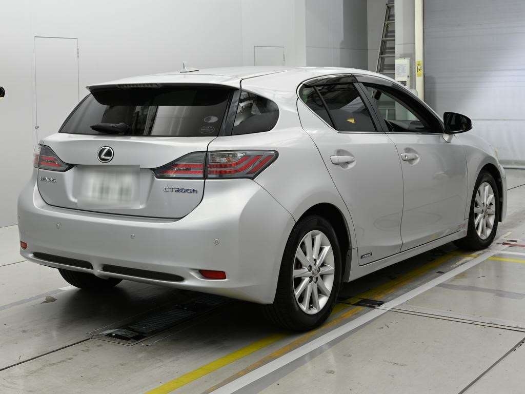 LEXUS CT200H