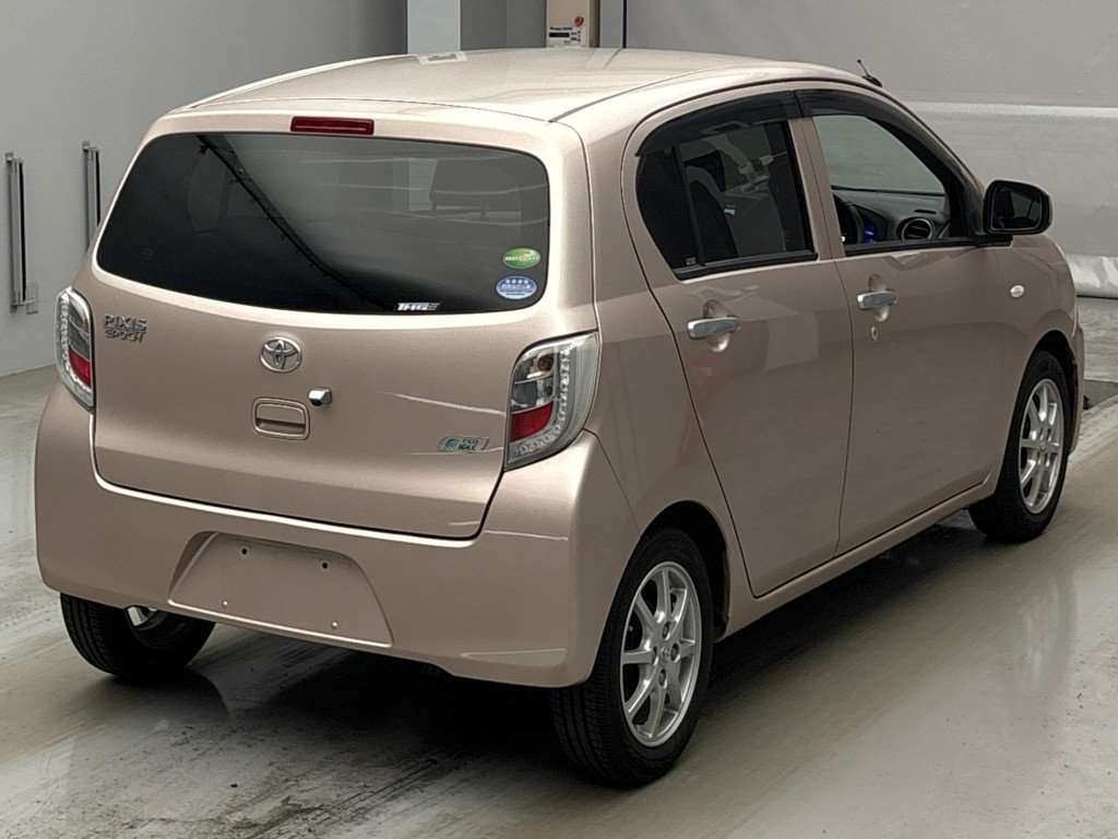 TOYOTA PIXIS EPOCH