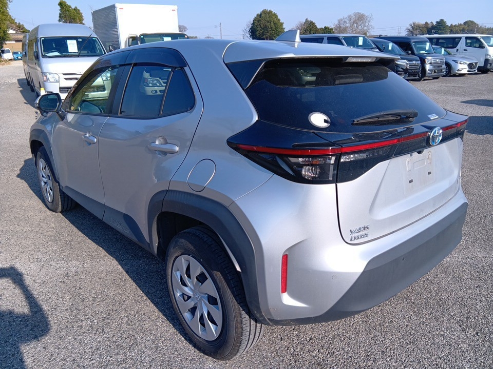 TOYOTA YARIS CROSS