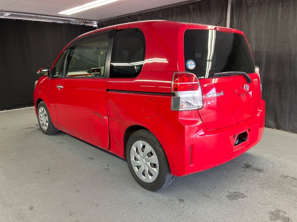 TOYOTA SPADE