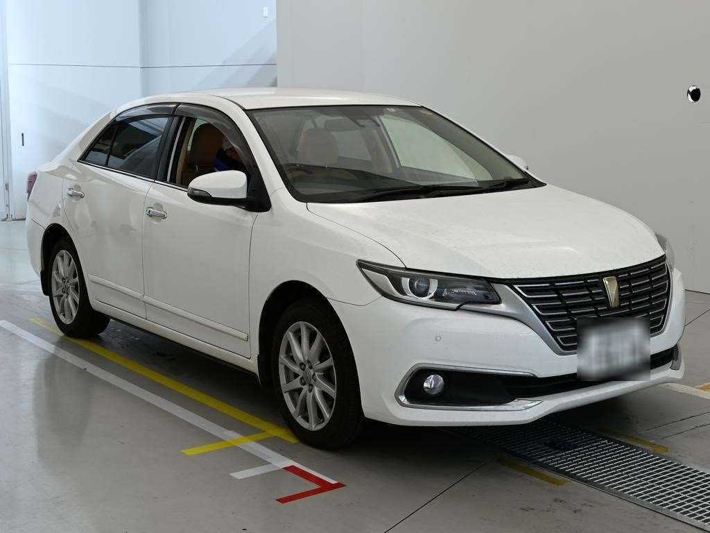 TOYOTA PREMIO