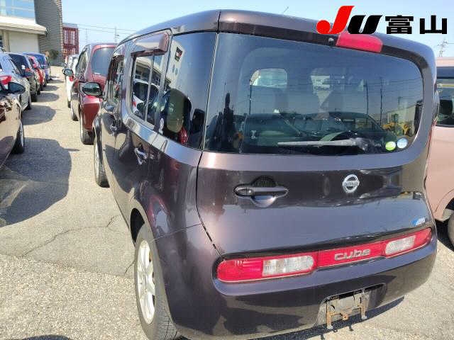 NISSAN CUBE