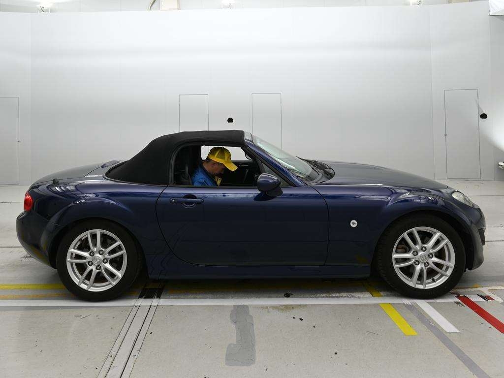MAZDA ROADSTER
