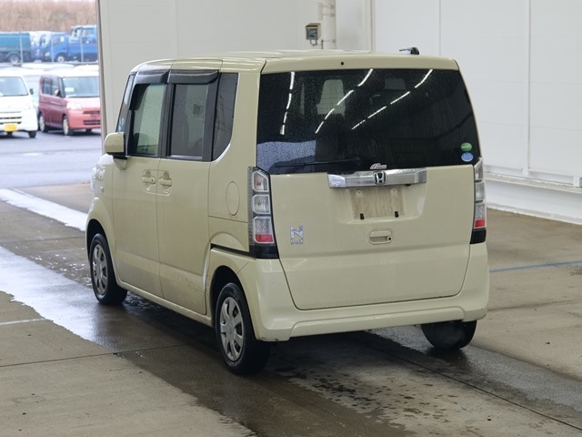 HONDA N-BOX+