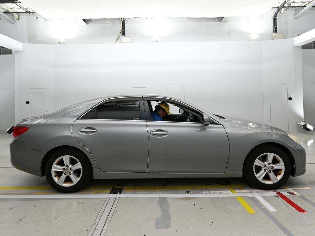 TOYOTA MARK X