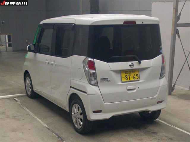 NISSAN DAYZ ROOX
