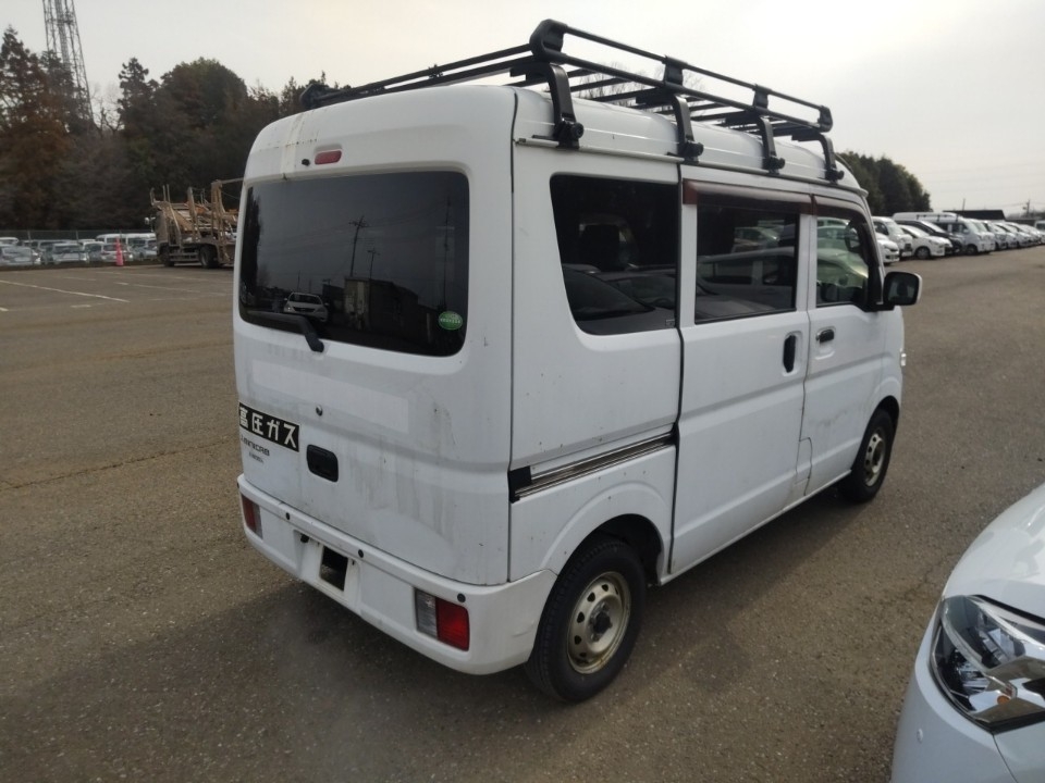 MITSUBISHI MINICAB