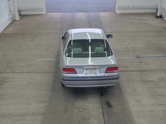 TOYOTA CARINA