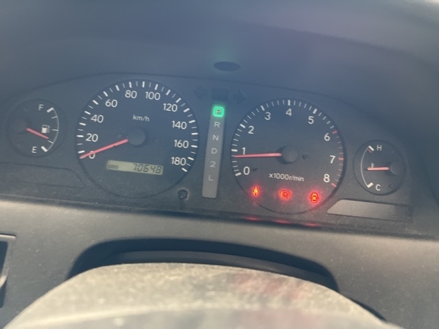 TOYOTA CARINA