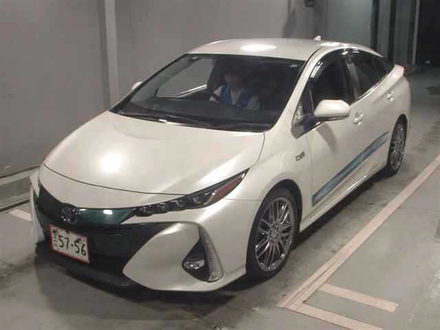 TOYOTA PRIUS PHV