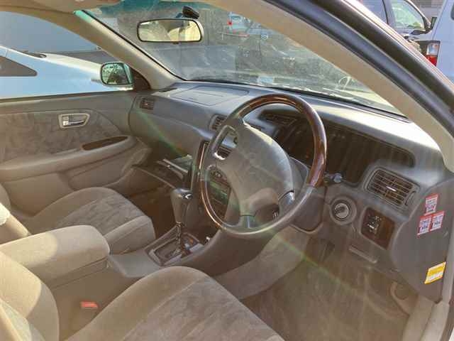 TOYOTA WINDOM