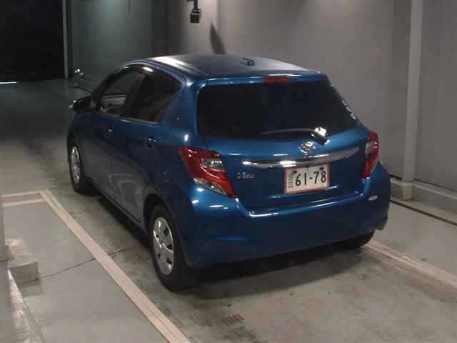 TOYOTA VITZ
