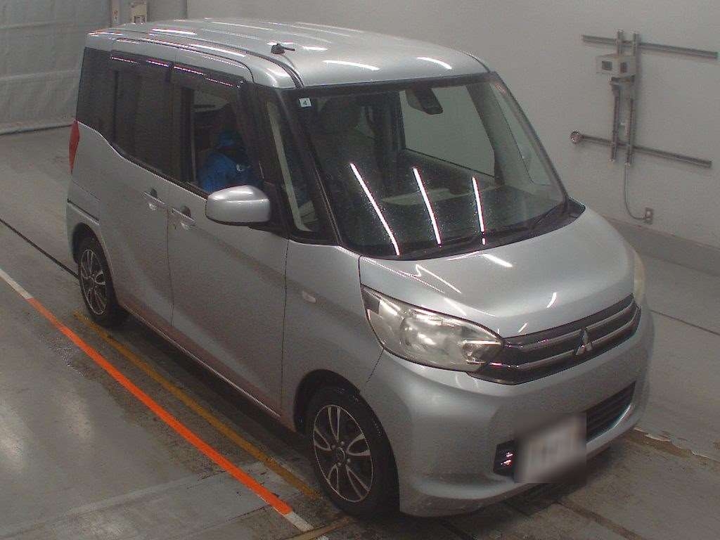 MITSUBISHI EK SPACE