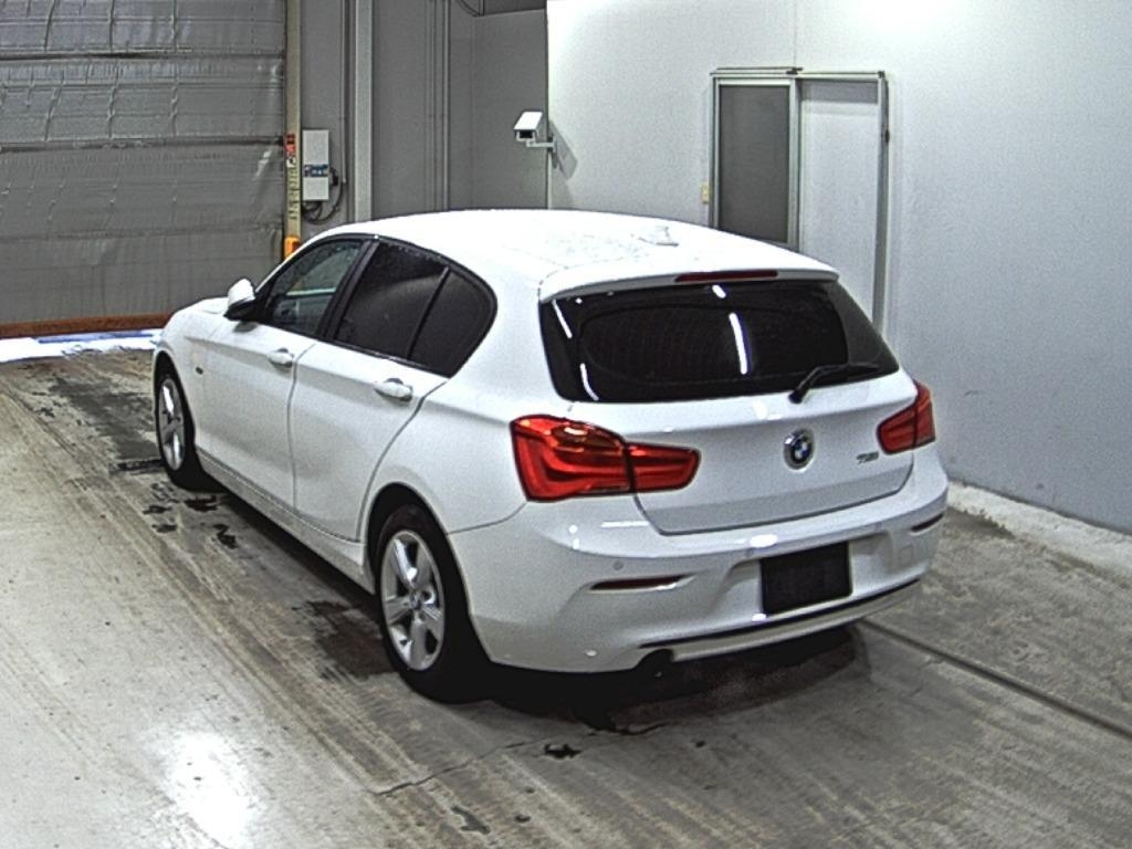 BMW 1-SERIES