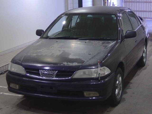 TOYOTA CARINA