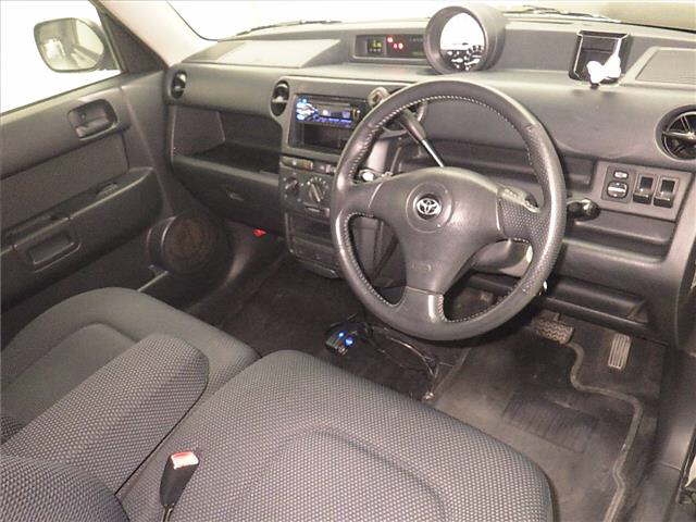 TOYOTA BB