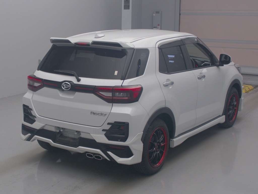 DAIHATSU ROCKY