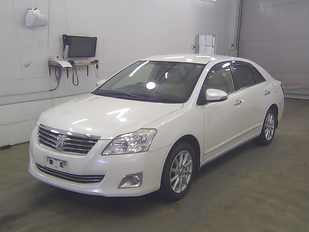 TOYOTA PREMIO