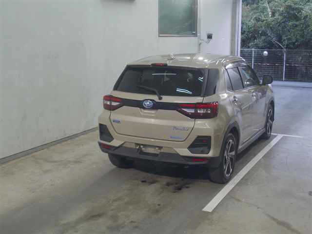 DAIHATSU ROCKY