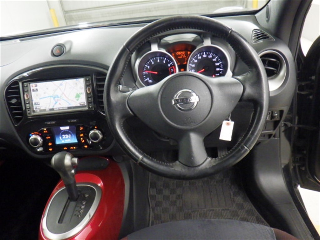 NISSAN JUKE