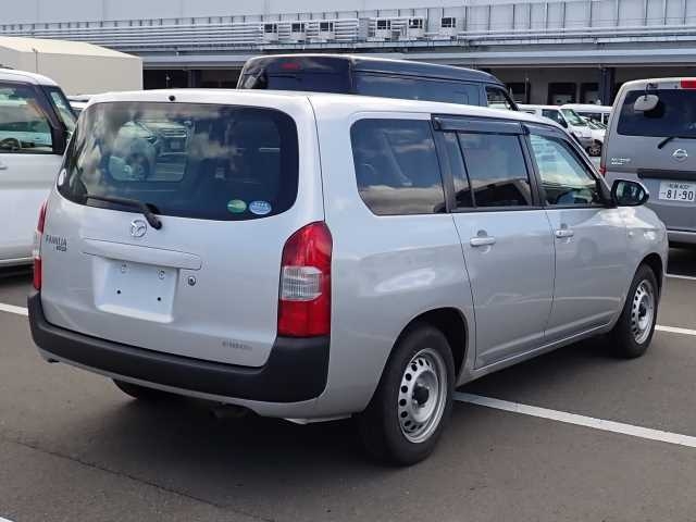 MAZDA FAMILIA