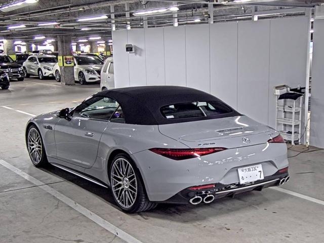 MERCEDES-BENZ SL-CLASS