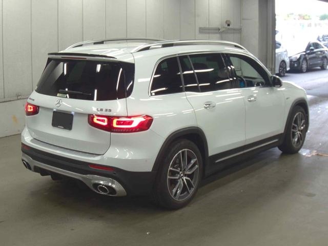 MERCEDES-BENZ GLB-CLASS