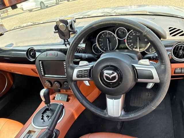 MAZDA ROADSTER