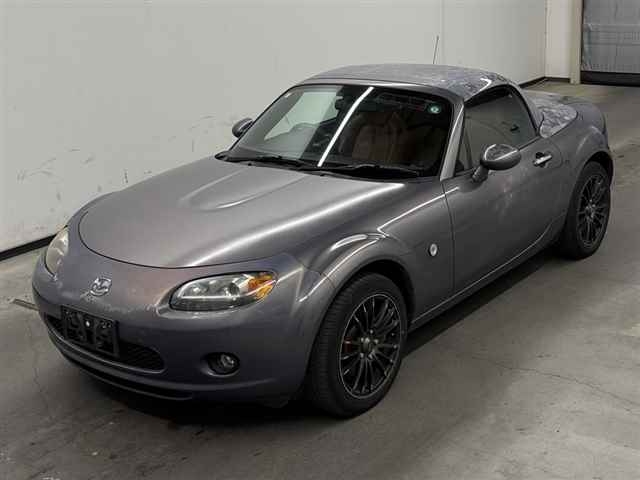 MAZDA ROADSTER