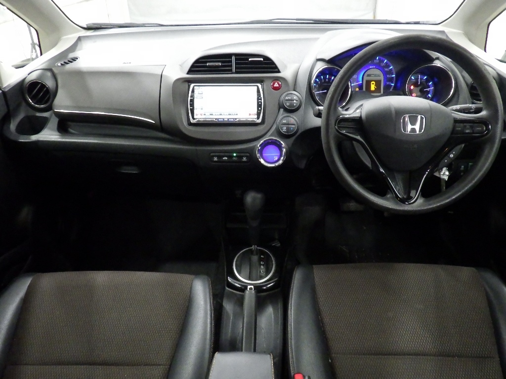 HONDA FIT SHUTTLE
