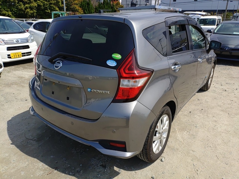NISSAN NOTE