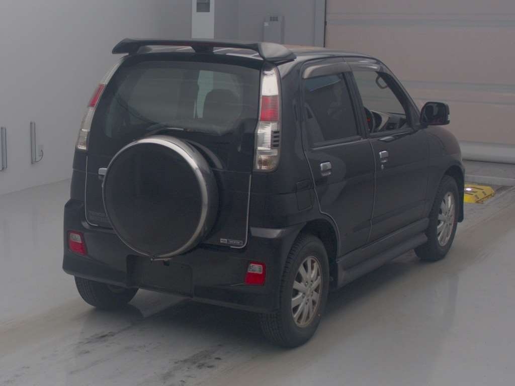 DAIHATSU TERIOS KID