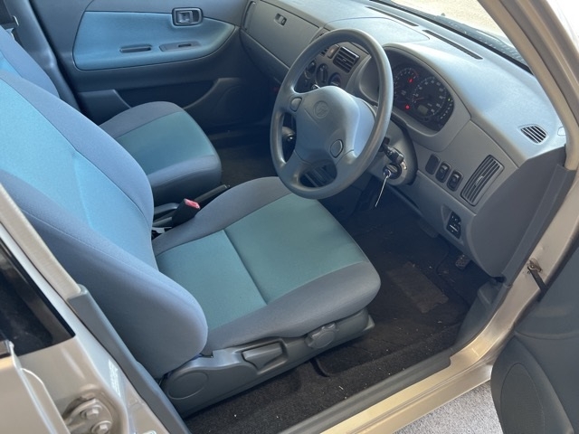 TOYOTA DUET