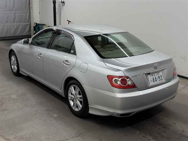 TOYOTA MARK X