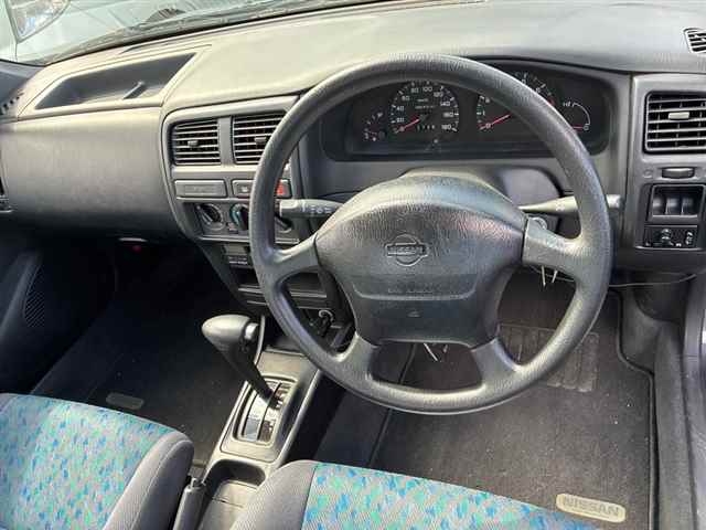 NISSAN PULSAR
