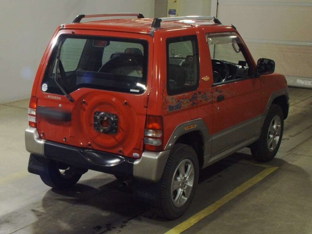 MITSUBISHI PAJERO MINI