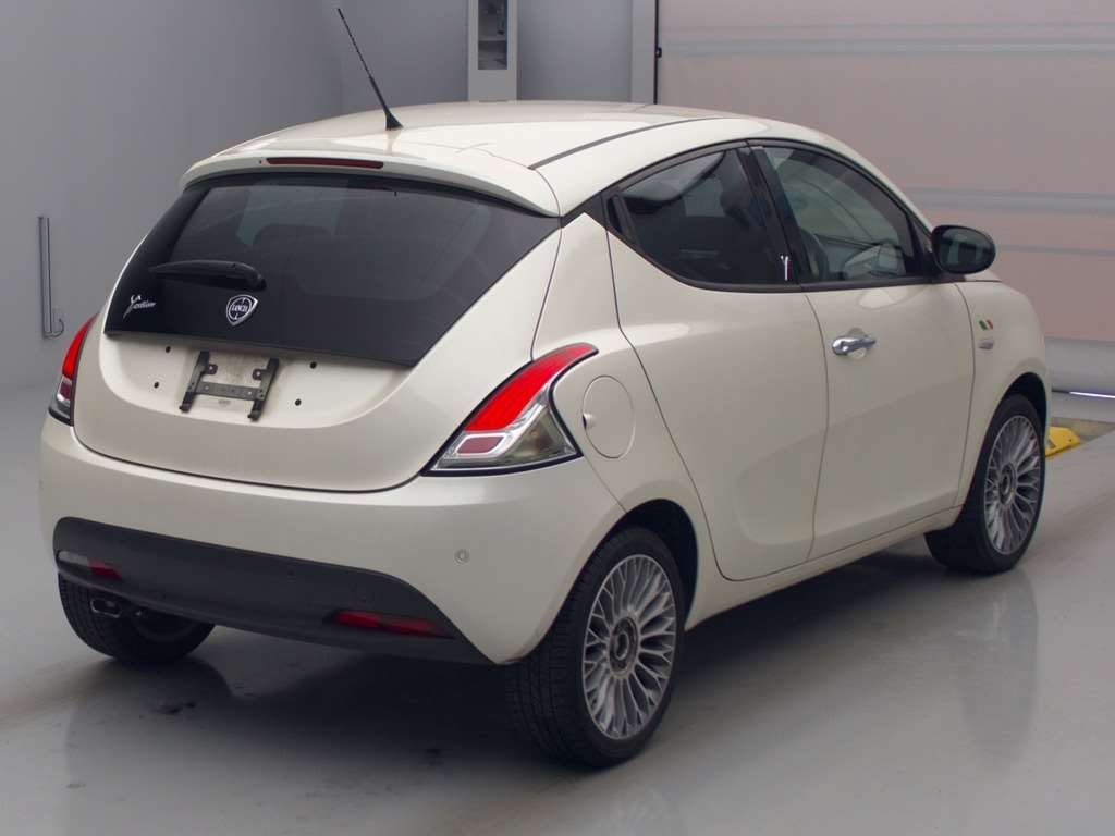 CHRYSLER YPSILON