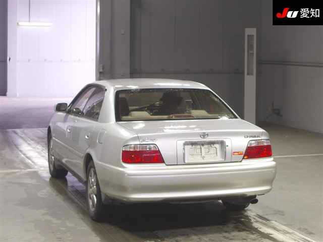 TOYOTA CHASER