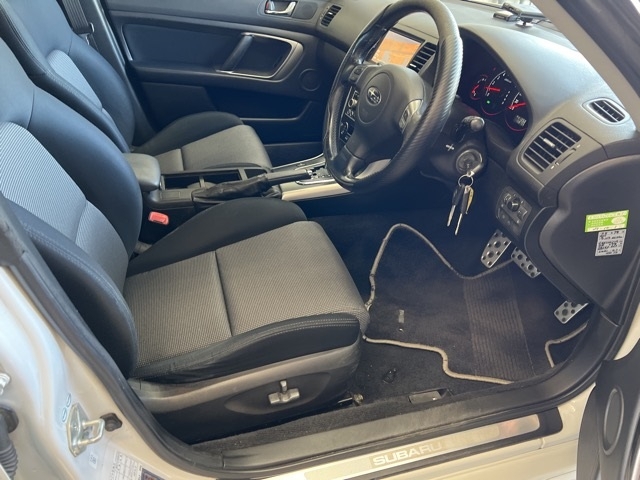 SUBARU LEGACY