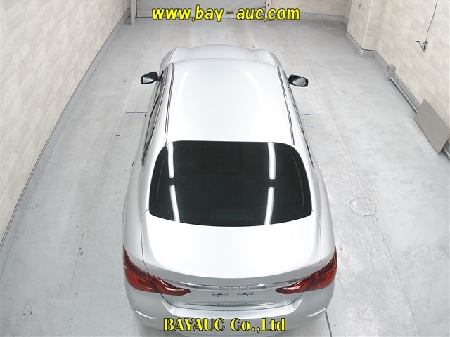 NISSAN FUGA