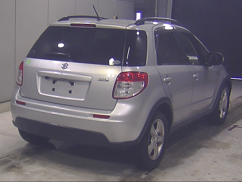 SUZUKI SX4