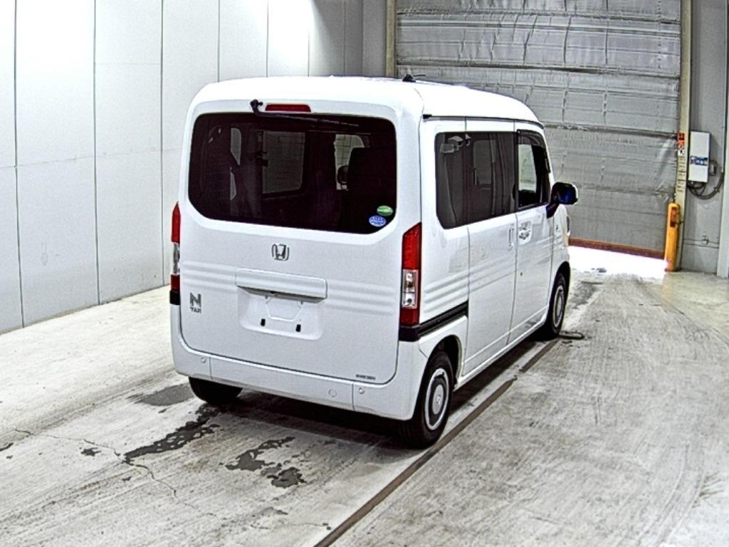 HONDA N-VAN