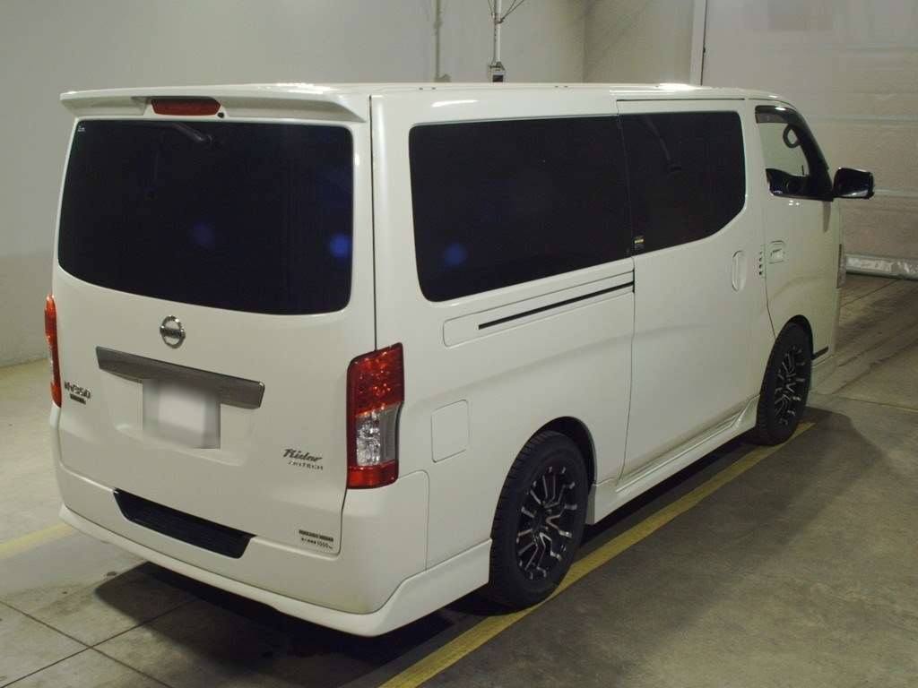 NISSAN NV350 CARAVAN