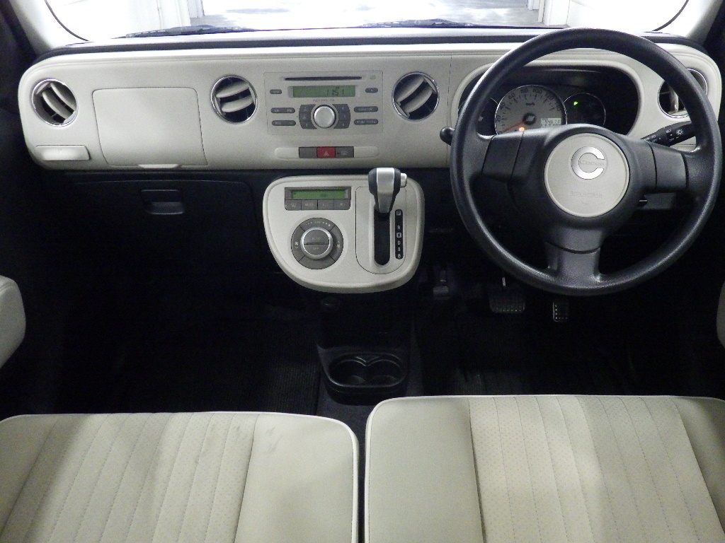 DAIHATSU MIRA COCOA