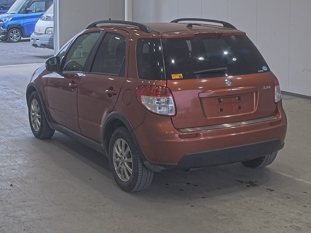 SUZUKI SX4
