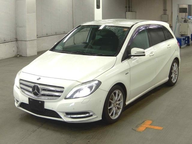 MERCEDES-BENZ B-CLASS