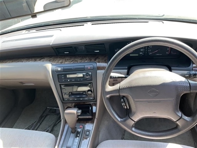 NISSAN LAUREL
