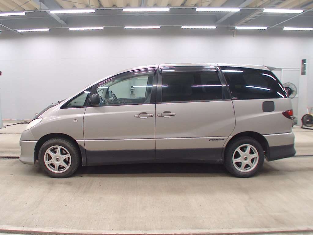 TOYOTA ESTIMA