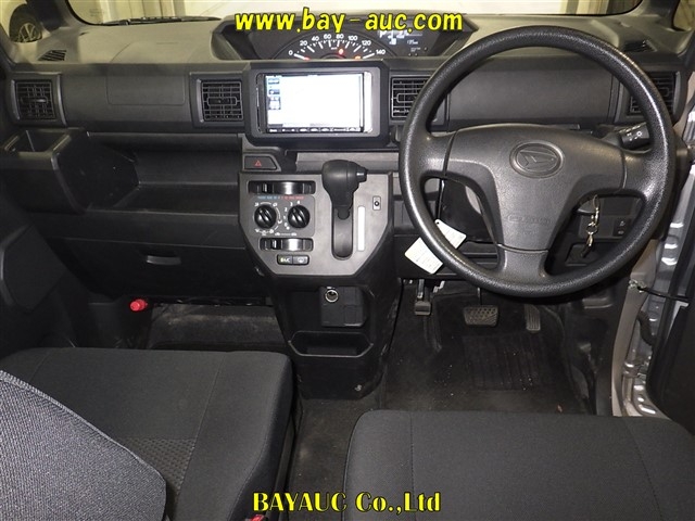 DAIHATSU HIJET CADDIE