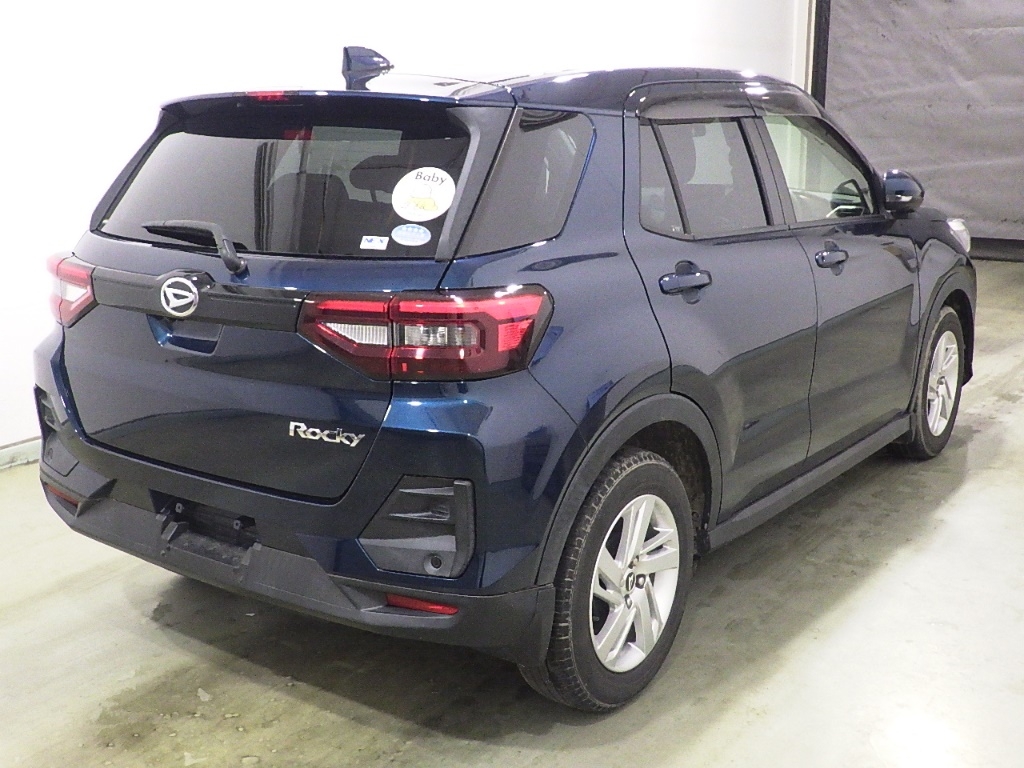 DAIHATSU ROCKY